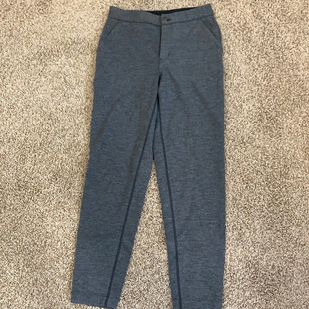 Lululemon work pants size 4